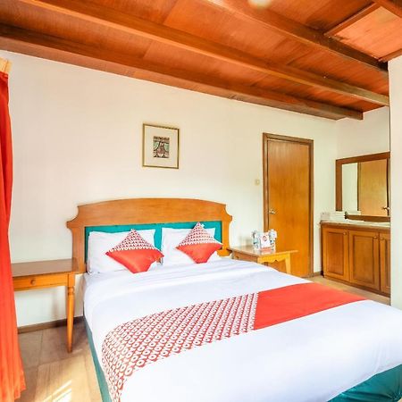 Oyo 1214 My Lagusa Otel Cimaja Dış mekan fotoğraf