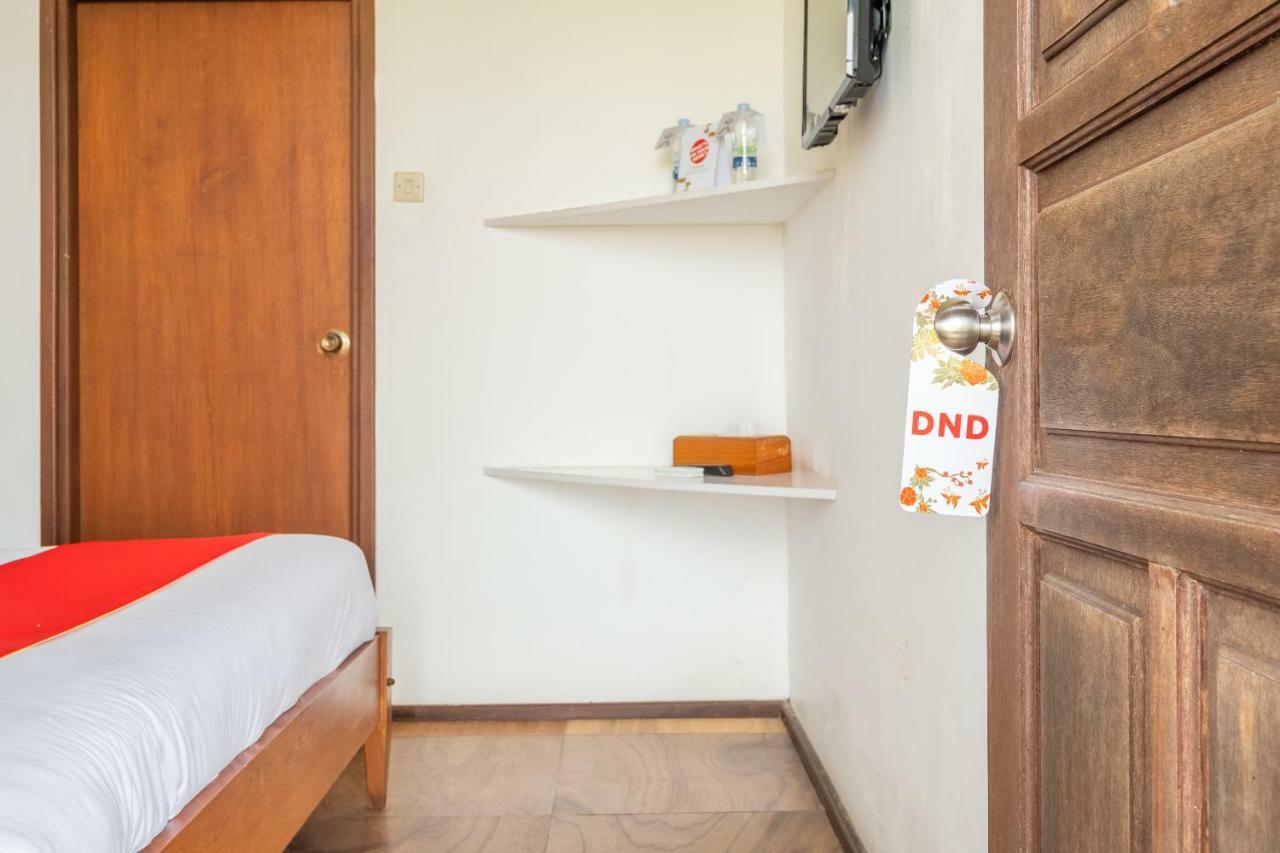 Oyo 1214 My Lagusa Otel Cimaja Dış mekan fotoğraf